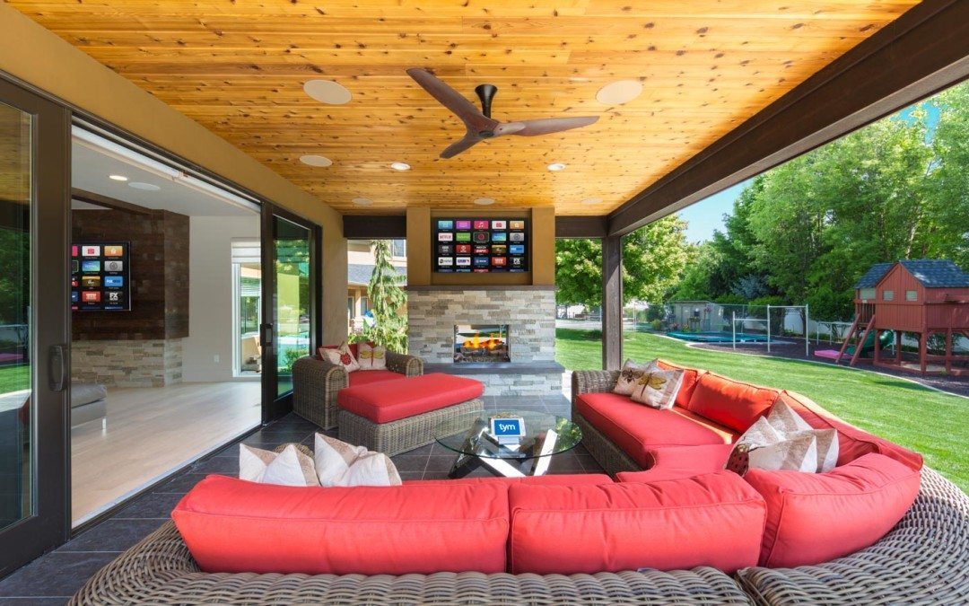 BEST OUTDOOR SPACE, Home of the Year Awards